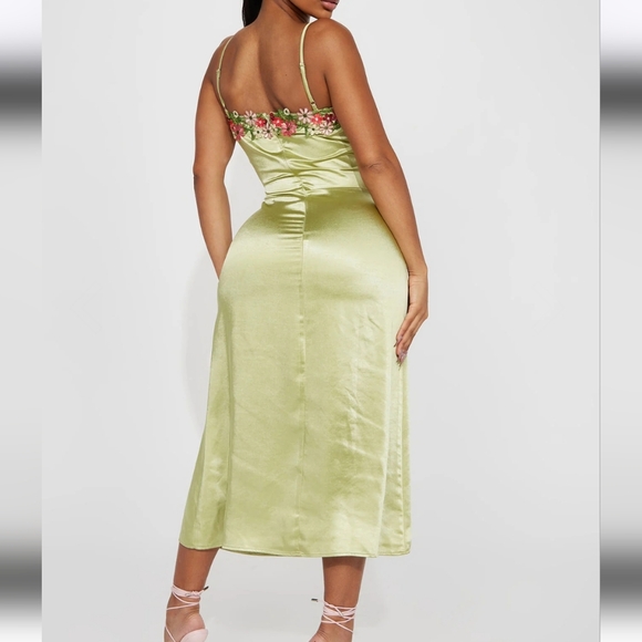 Fashion Nova Blissful Surpirse Midi Dress - Picture 2 of 3